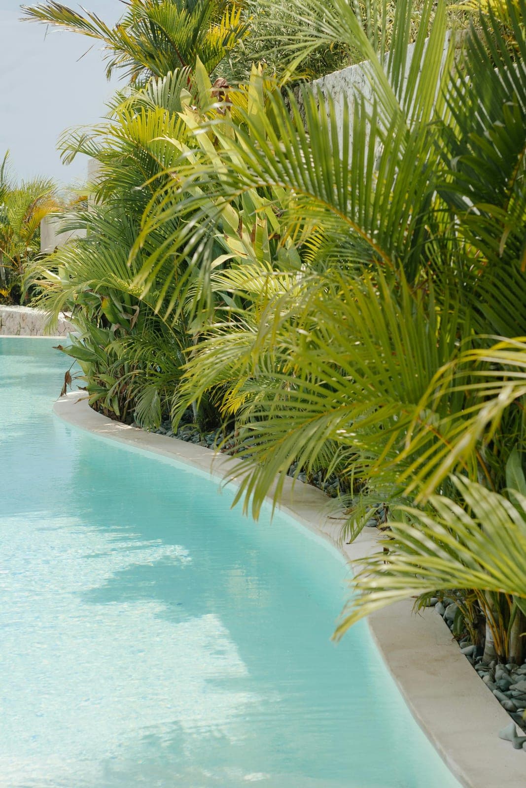 Piscine terminée — chantier clé en main AquaLine.